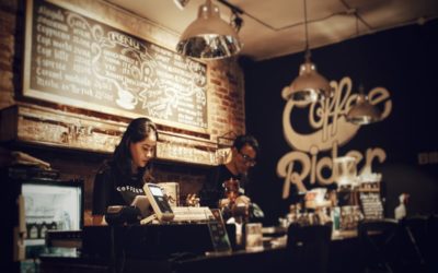 6 Ways Leaders Give Customer Service Associates Great Feedback